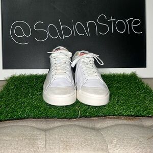 Nike Blazers low sz 10 men’s